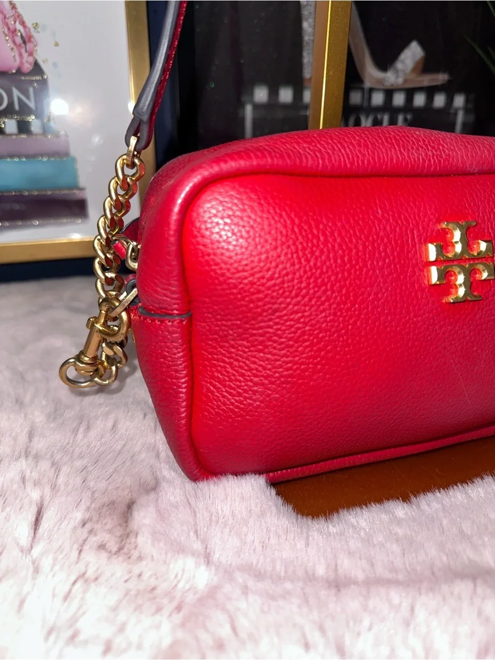 👜 Tory Burch Perry Bombe Mini Camera Bag Crossbody – Red Pebbled Leather